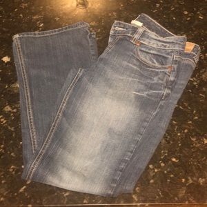 Used Maurices Women’s Jeans Size 1/2 Short